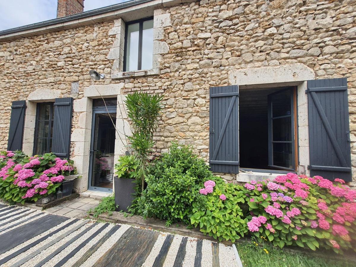 Chez Poune Bed and Breakfast Champigny-en-Beauce Esterno foto